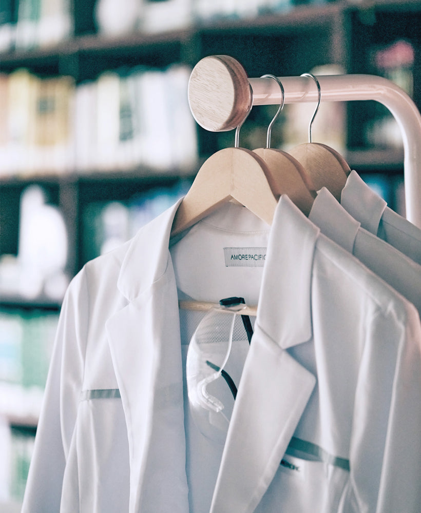 Dermatologist gown photo
